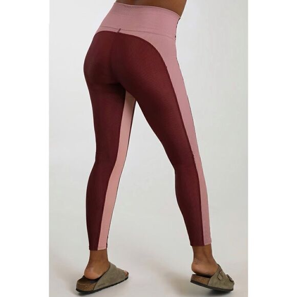 Beach Riot Colorblock ribbed leggings size M - Picture 3 of 13
